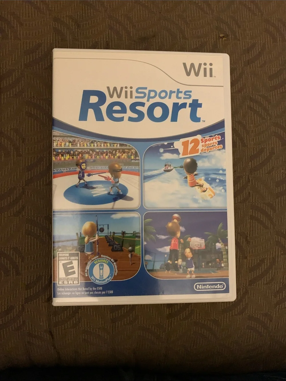 Nintendo Wii Sports Resort Game - Picture 1 of 5
